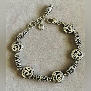 BRIGHTON “MISSION PIERCED” SILVER PLATED LINKED BRACELET 9” LONG NEVER WORN
